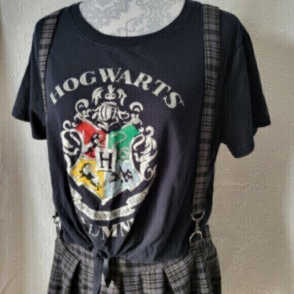 Harry Potter T Shirt & Skirt Set Women’s sz XL - Picture 3 of 11